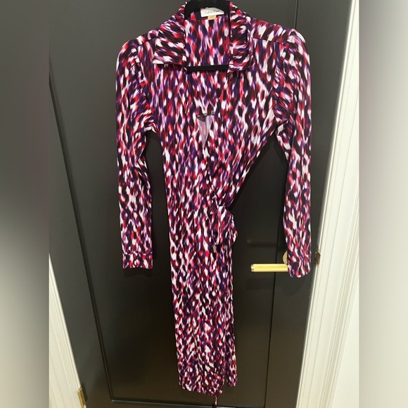 Calvin Klein Stylish Multicolor Red and Purple Patterned Wrap Dress - Picture 1 of 5